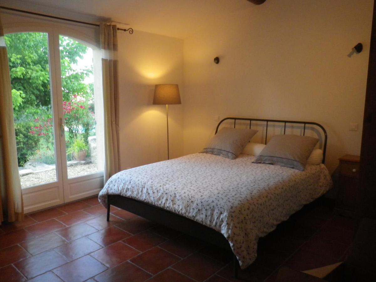La Mordoree La Motte-d'Aigues 外观 照片