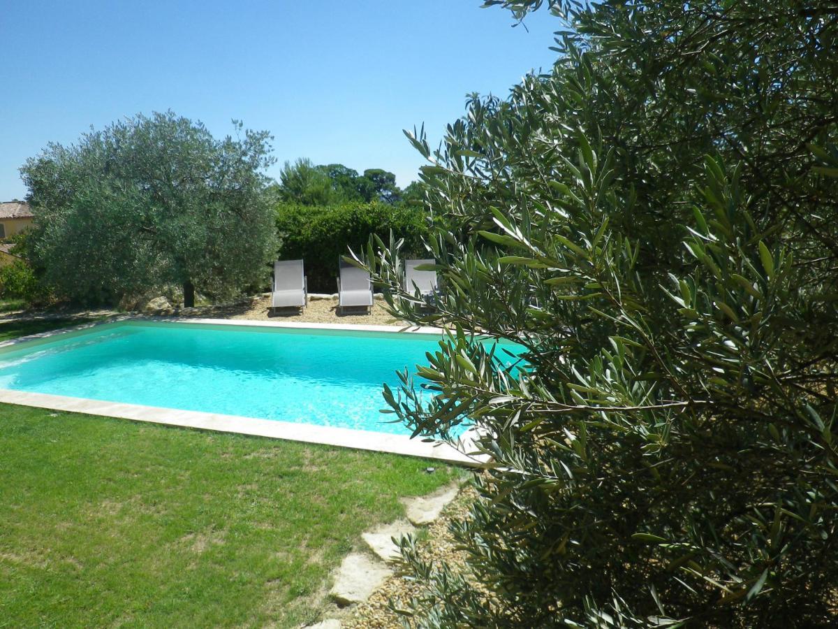 La Mordoree La Motte-d'Aigues 外观 照片