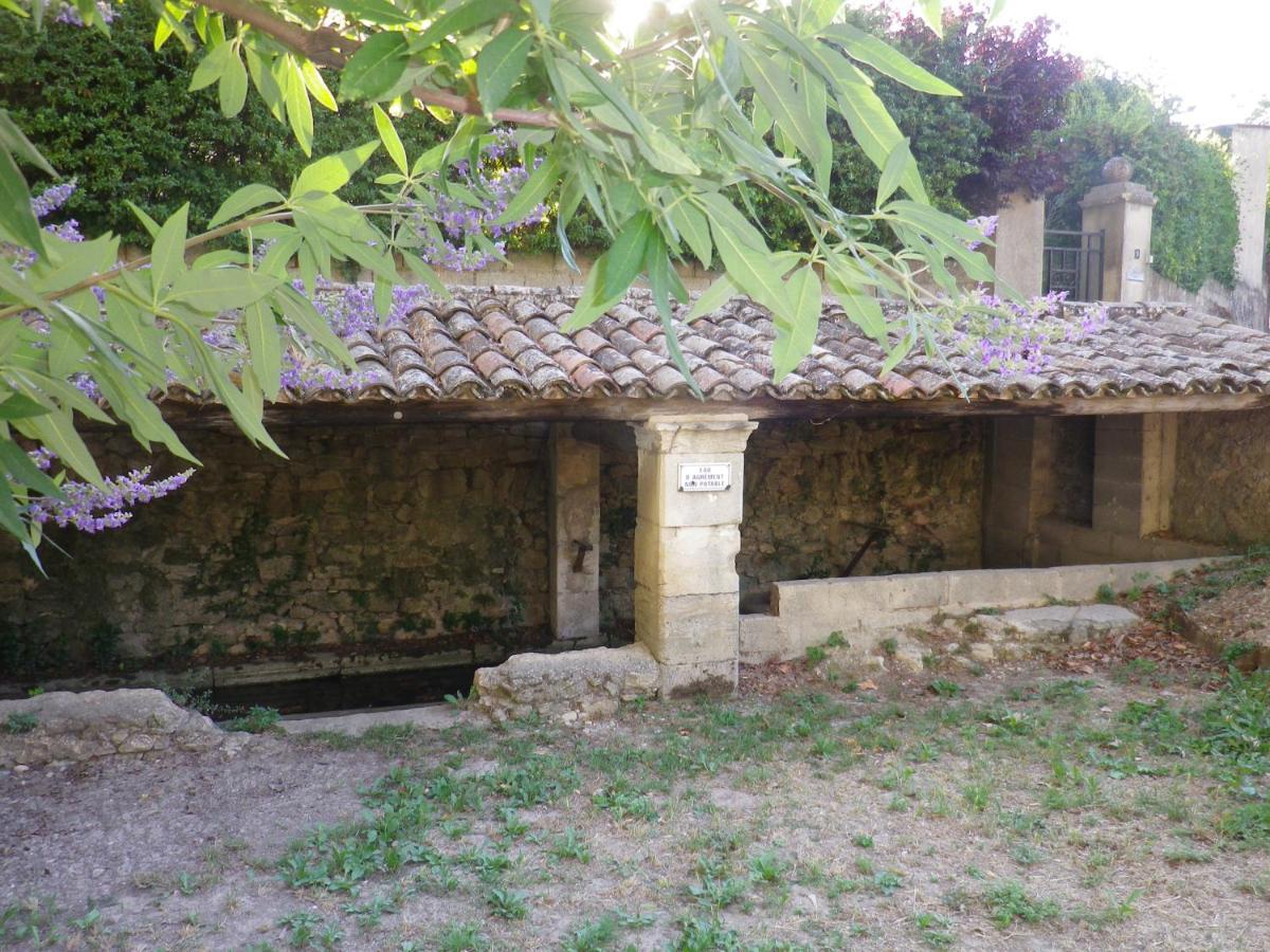 La Mordoree La Motte-d'Aigues 外观 照片